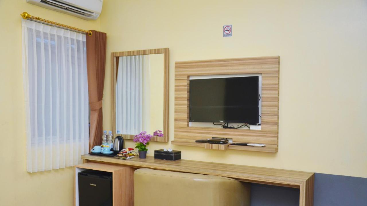 Gaia Asri Hotel Pamanukan Hilir Kültér fotó