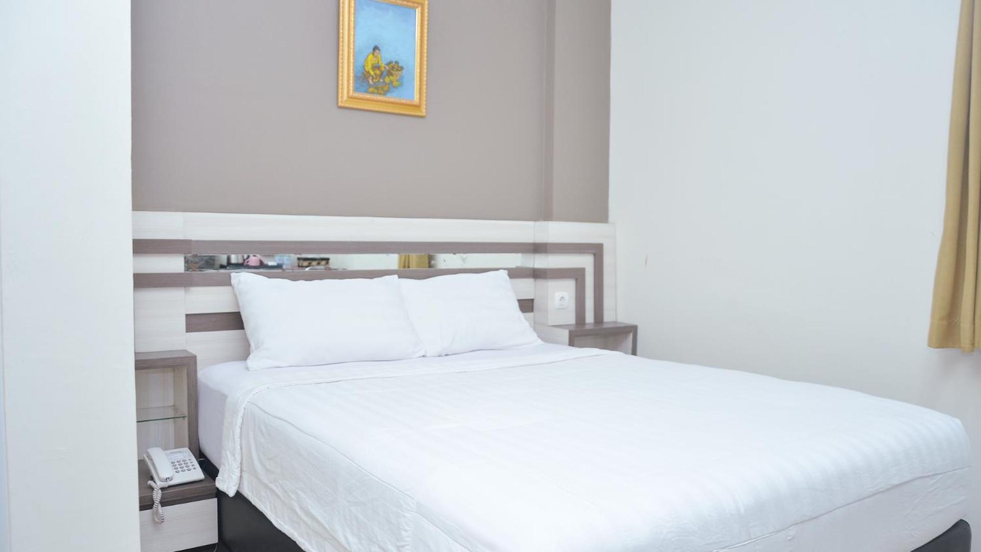 Gaia Asri Hotel Pamanukan Hilir Szoba fotó