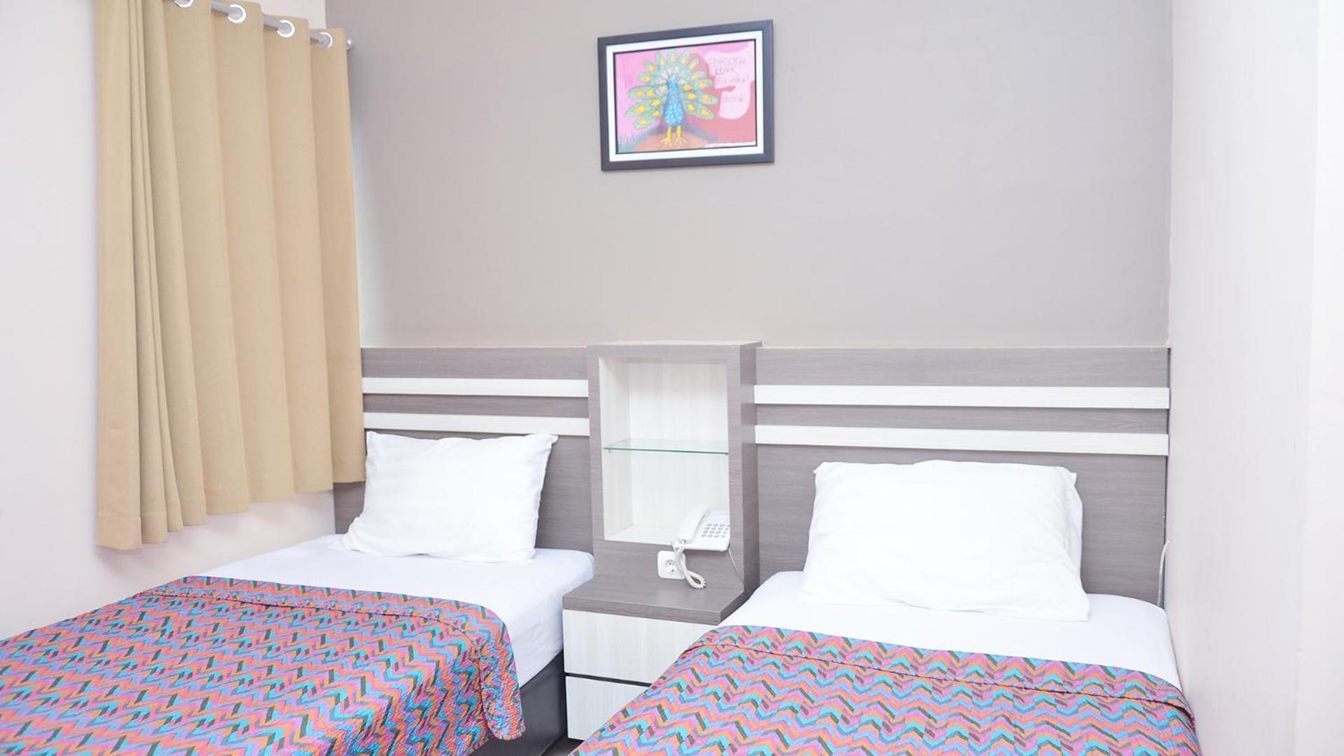 Gaia Asri Hotel Pamanukan Hilir Szoba fotó